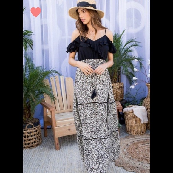 Main Strip long maxi dress 💥LAST ONE💥 - Picture 6 of 10